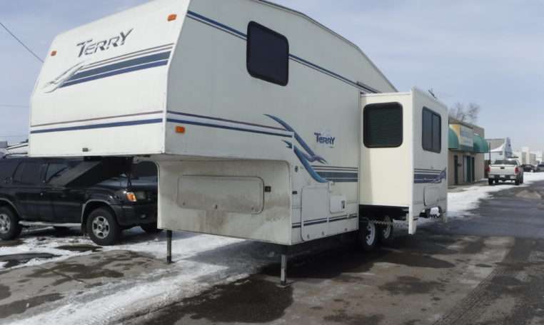 Gone Camping RV | 4405 W Service Rd B, Evans, CO 80620, USA | Phone: (970) 330-3896