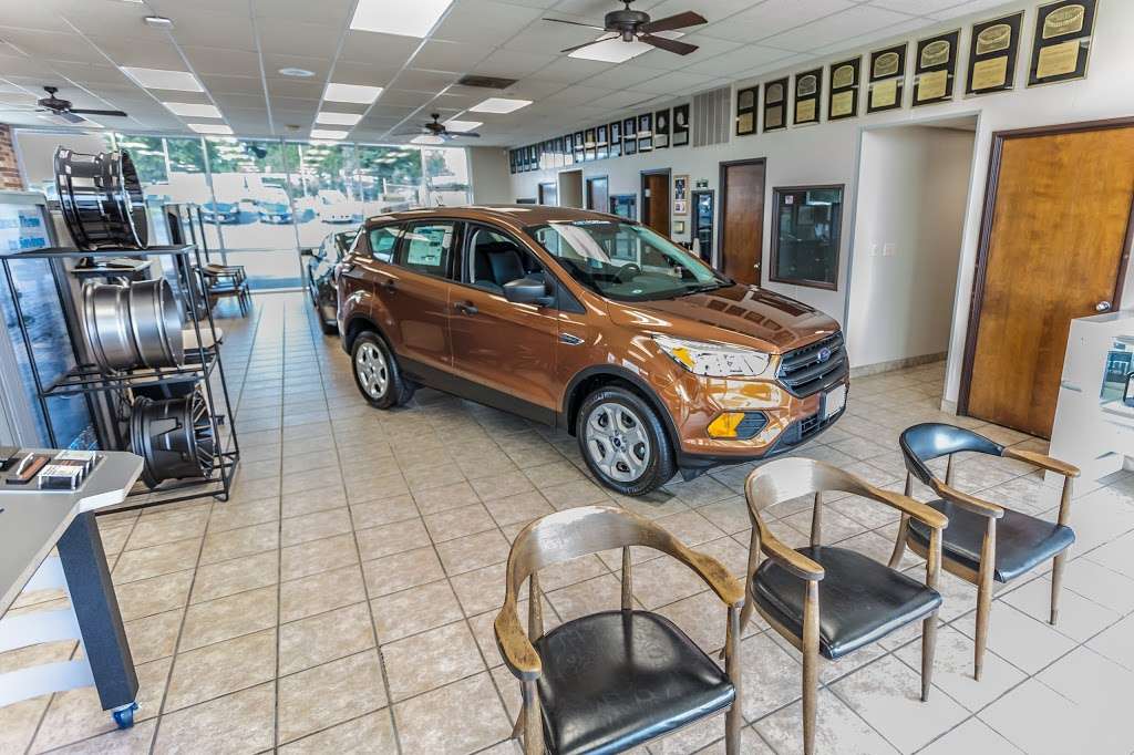 Matt Ford Sales | 29906 E US Hwy 24, Buckner, MO 64016, USA | Phone: (816) 650-3136