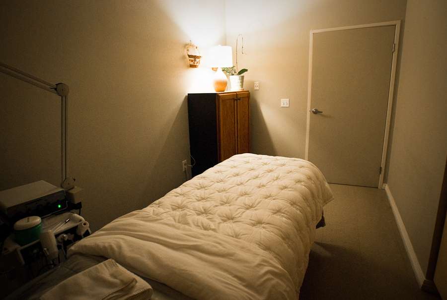 Essen Skin Clinic (Brea) | 405 S State College Blvd, Brea, CA 92821, USA | Phone: (714) 672-0809 Essen Skin Clinic (Brea) | 405 S State College Blvd, Brea, CA 92821, USA | Phone: (714) 672-0809