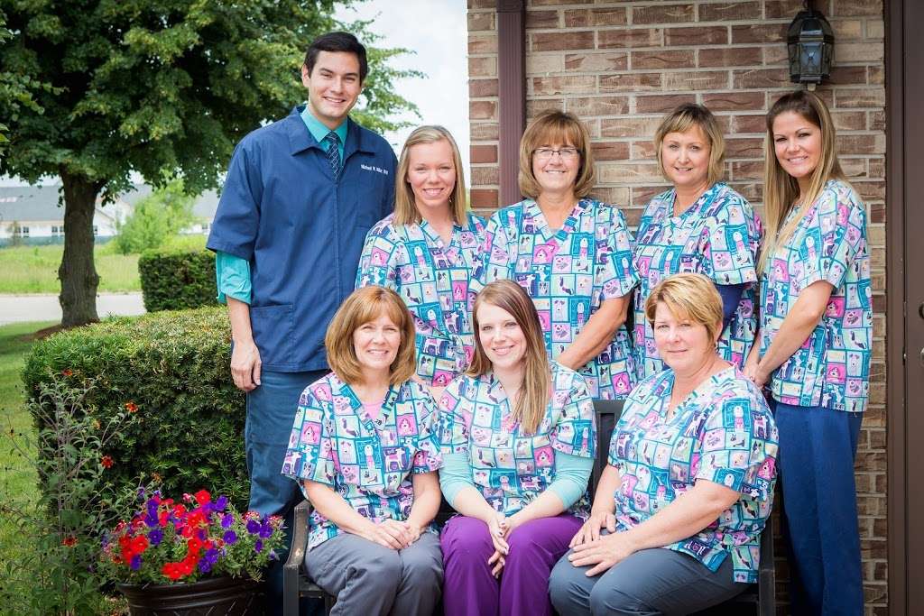 Lakewood Animal Hospital | 1301 Lakewood Dr, Morris, IL 60450, USA | Phone: (815) 942-1199