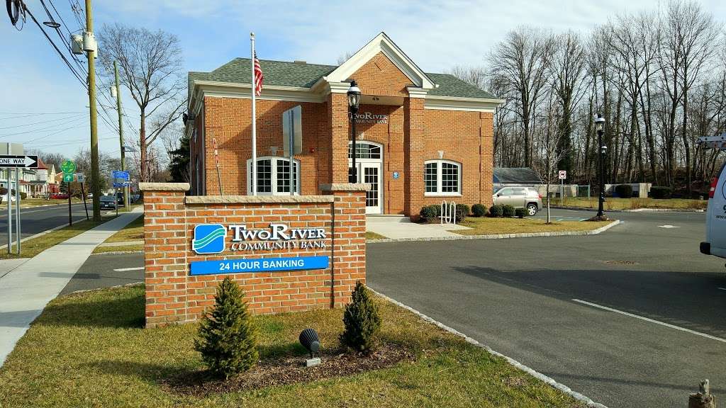 Two River Community Bank | 249 N Ave W, Cranford, NJ 07016, USA | Phone: (908) 931-0050