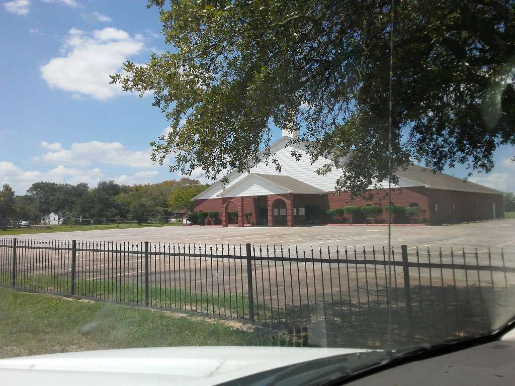 Unity Baptist Church | 2625 Broad St, Baytown, TX 77521, USA | Phone: (281) 426-4223