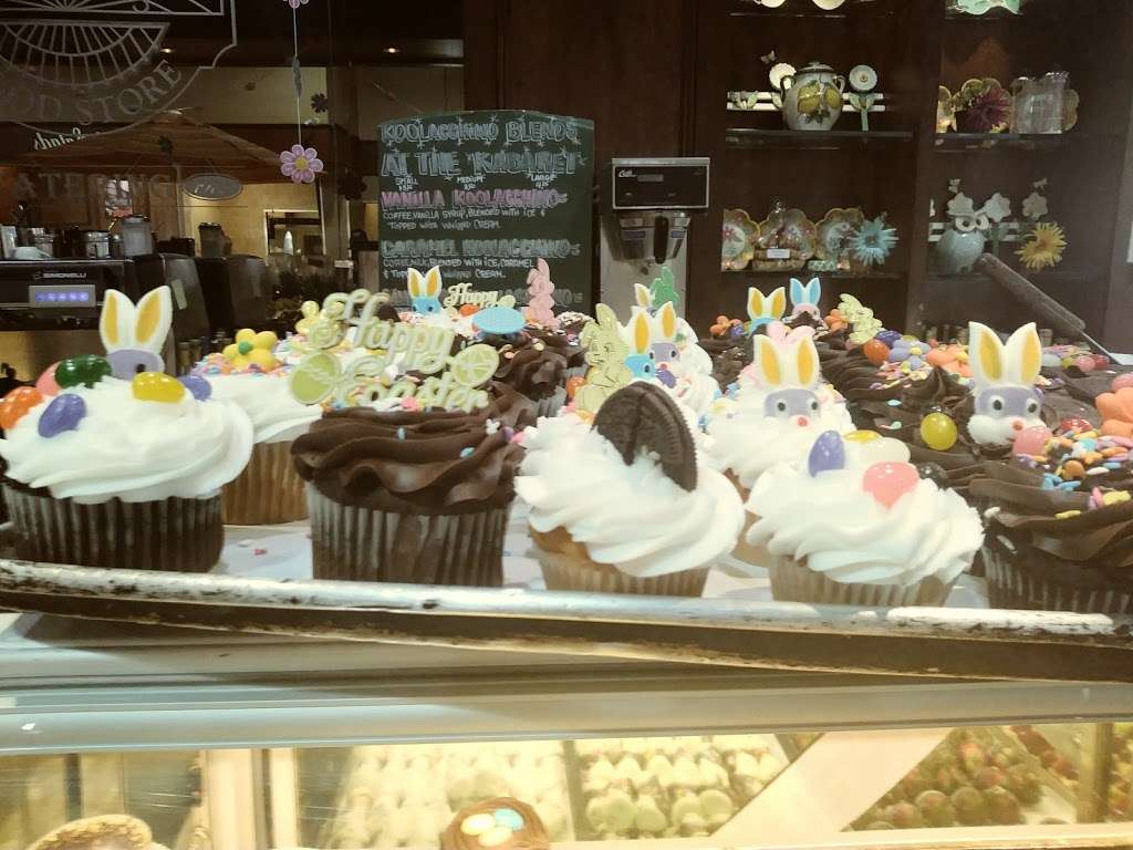 Kitchen Kabaret | 87 Saxon Ave, Bay Shore, NY 11706, USA | Phone: (631) 328-1440
