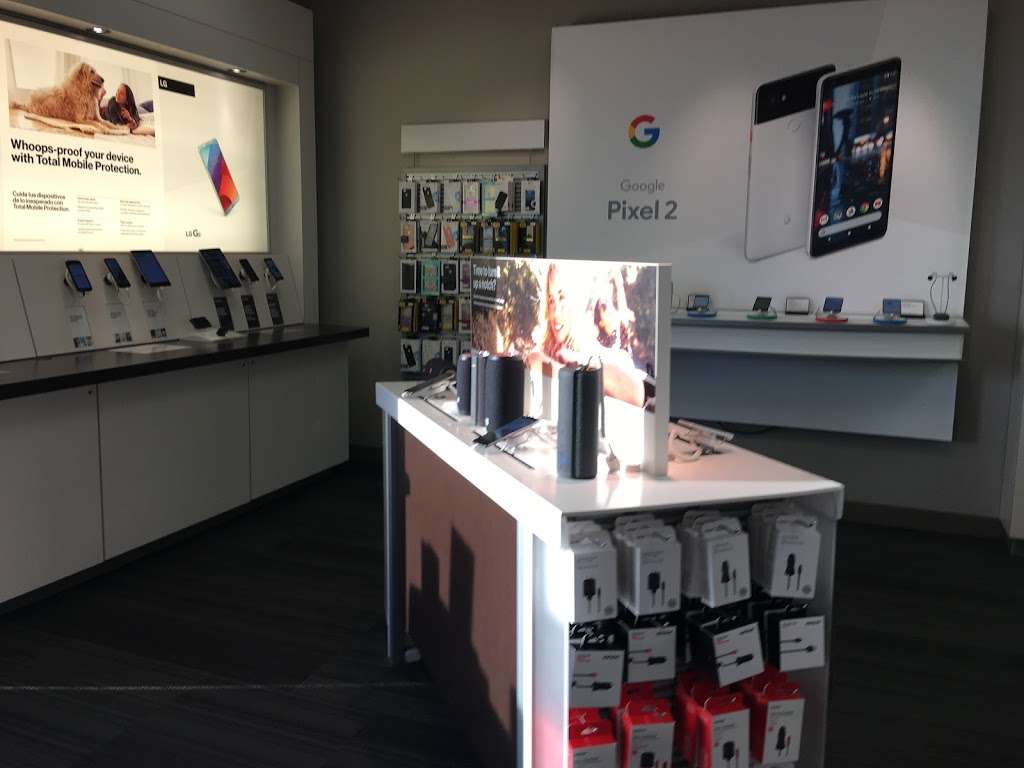 Verizon | Marketplace, 149 Marketplace Blvd, Hamilton Township, NJ 08691 | Phone: (609) 581-6040