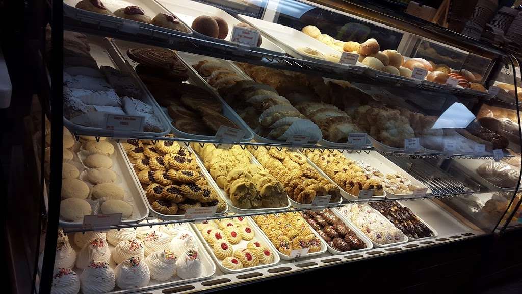 Mecato's Colombian Bakery 857 Woodbury Road, Orlando, FL 32828