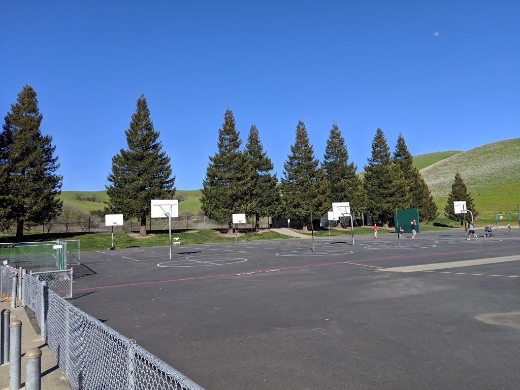 Sycamore Valley Elementary School | 2200 Holbrook Dr, Danville, CA 94506, USA | Phone: (925) 855-2800