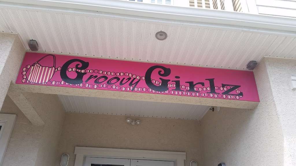 Groovy Girlz | 3814 Landis Ave, Sea Isle City, NJ 08243, USA | Phone: (609) 263-6700
