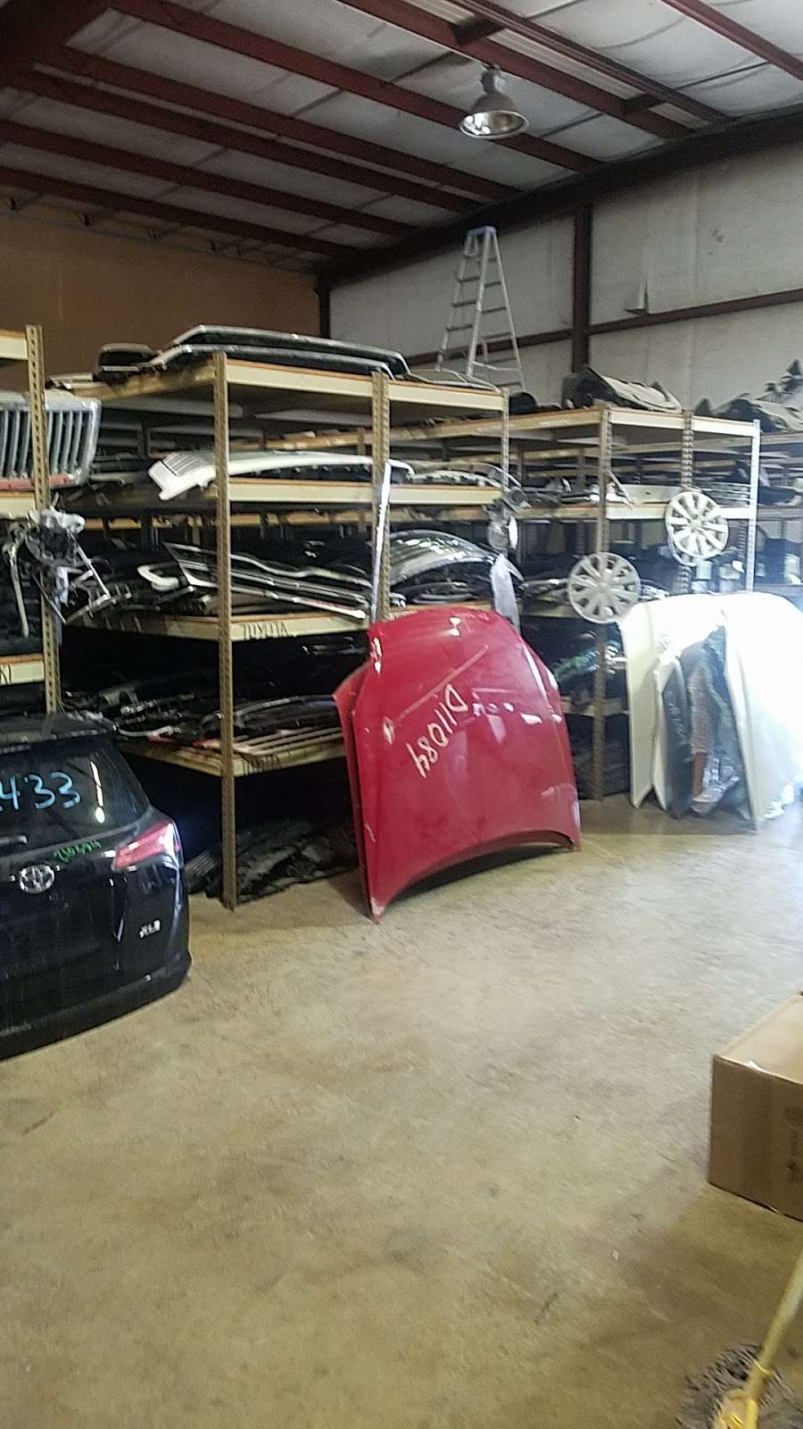 Recycle Auto Body Parts | 3501 E Jefferson St, Grand Prairie, TX 75051, USA | Phone: (972) 642-1233