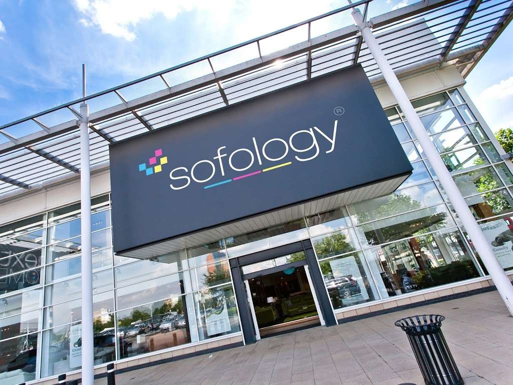 Sofology - furniture store  | Photo 2 of 10 | Address: Unit A, Brent Cross Retail Park, Tiling Road, London NW2 1LS, UK | Phone: 0344 481 8028