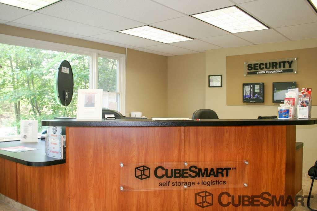 CubeSmart Self Storage | 22465 Indian Bridge Rd, California, MD 20619 | Phone: (301) 997-0448