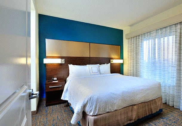 Residence Inn by Marriott Houston Northwest/Cypress | 10456 Huffmeister Rd, Houston, TX 77065, USA | Phone: (281) 295-1777
