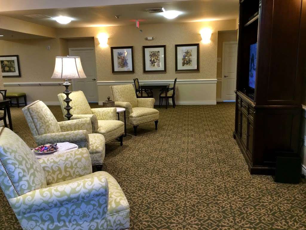 Country Place Senior Living - Basehor, KS | 15707 Pinehurst Dr, Basehor, KS 66007, USA | Phone: (913) 662-7330