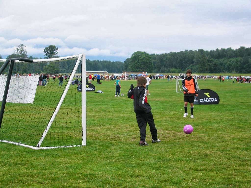 Portable Soccer Goals - iGoal Redyset | 4320 N Jefferson Ave, Miami Beach, FL 33140, USA | Phone: (866) 502-7792