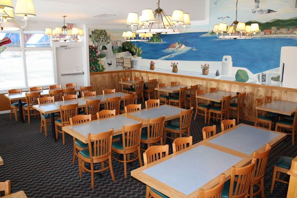 Blue Bay Seafood Restaurant | 2050 Statesville Blvd, Salisbury, NC 28147, USA | Phone: (704) 639-9500
