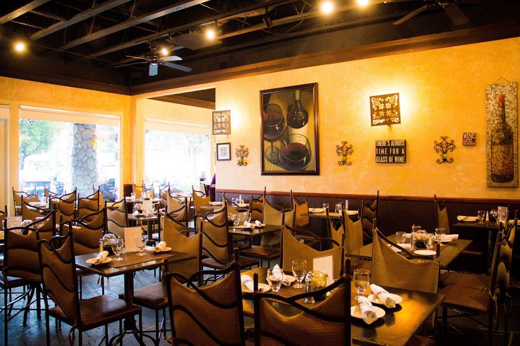 Cafe Luna | 11040 Rancho Carmel Dr #2, San Diego, CA 92128, USA | Phone: (858) 673-0077