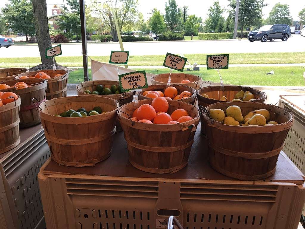 Toms Farm Stand Bartlett | 105 E Lake St, Bartlett, IL 60103, USA