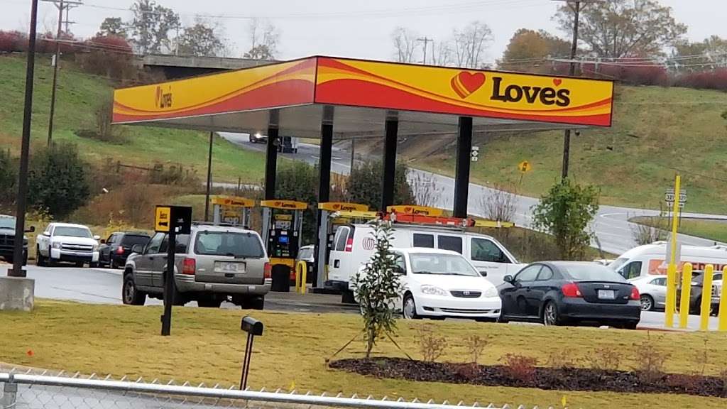 Loves Travel Stop | 1760 Southfork Dr, Newton, NC 28658, USA | Phone: (828) 466-6788