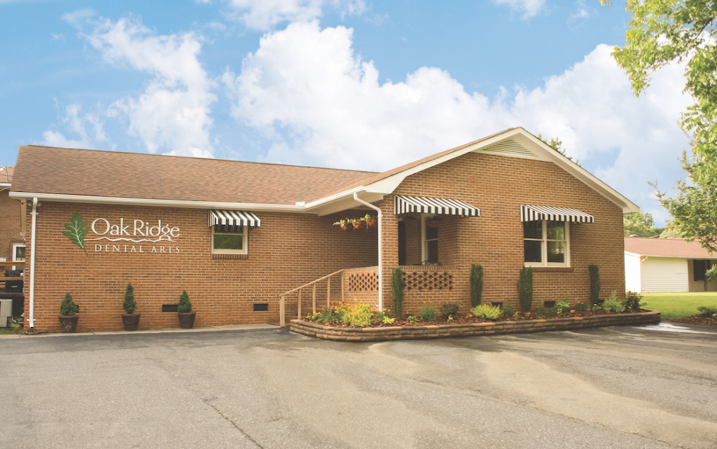 Oak Ridge Dental Arts Stanley Dentist | 115 E College St, Stanley, NC 28164 | Phone: (704) 263-8845