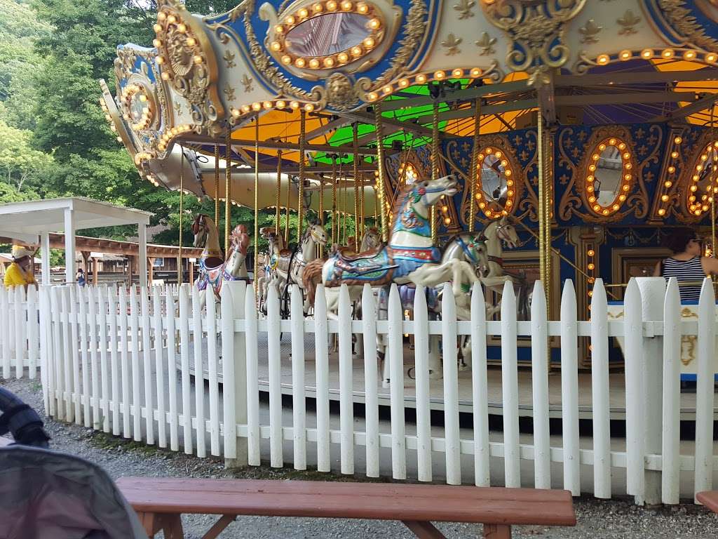 Land of Make Believe - amusement park  | Photo 5 of 10 | Address: 354 Great Meadows Rd, Hope, NJ 07844, USA | Phone: (908) 459-9000