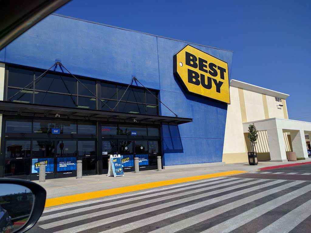 Best Buy | 18811 Bear Valley Rd, Apple Valley, CA 92308, USA | Phone: (760) 961-9539