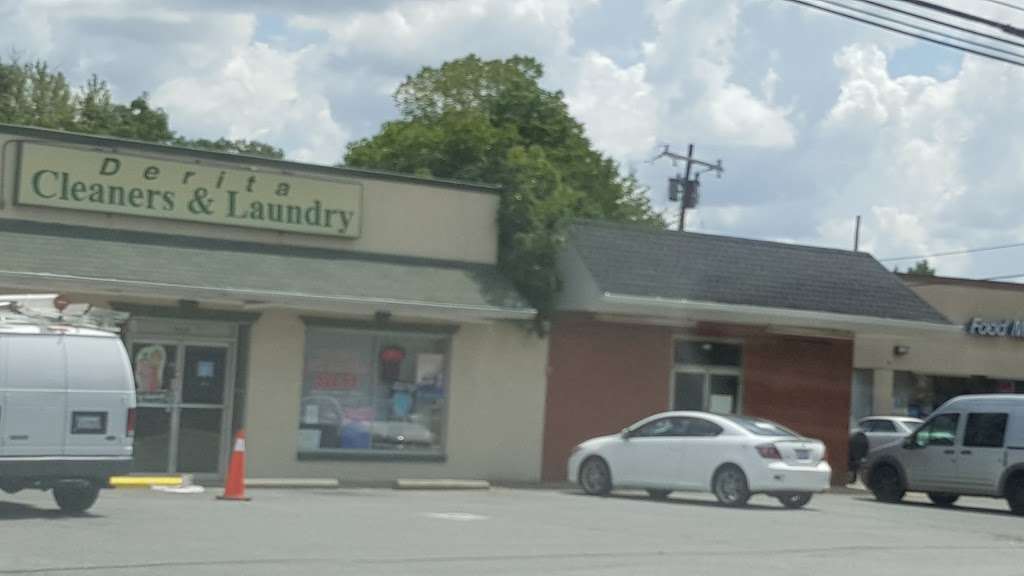 Derita Cleaners & Laundry | 2414 W Sugar Creek Rd, Charlotte, NC 28262, USA | Phone: (704) 596-0241