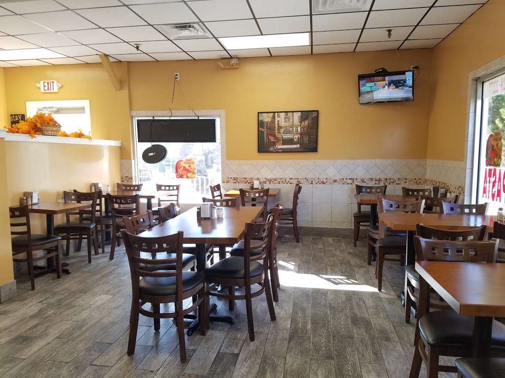 Pizza Delizia Restaurant | 613 Ridge Rd, Monmouth Junction, NJ 08852 | Phone: (732) 329-2277