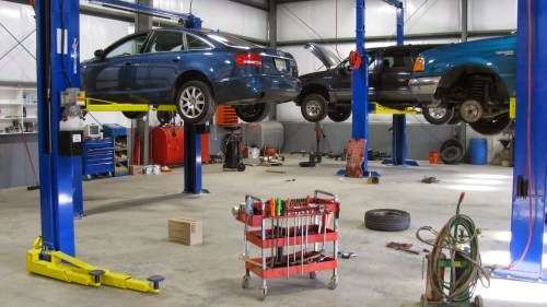 Rays Auto Repair Dracut | 42 Chuck Dr, Dracut, MA 01826, USA | Phone: (978) 674-8448