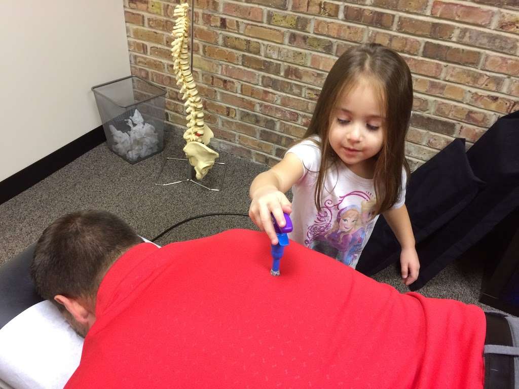 Deignan Family Chiropractic | 777 N Lake Zurich Rd #105, Barrington, IL 60010, USA | Phone: (847) 277-2990