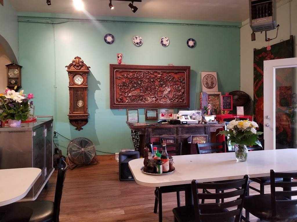Lannboon Thai Cafe | 4710 Market St, San Diego, CA 92102, USA | Phone: (619) 527-1917