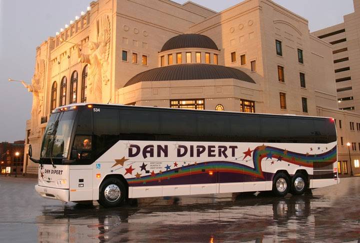 Dan Dipert Coaches and Tours | 7301 W Pioneer Pkwy, Arlington, TX 76013, USA | Phone: (817) 543-3700