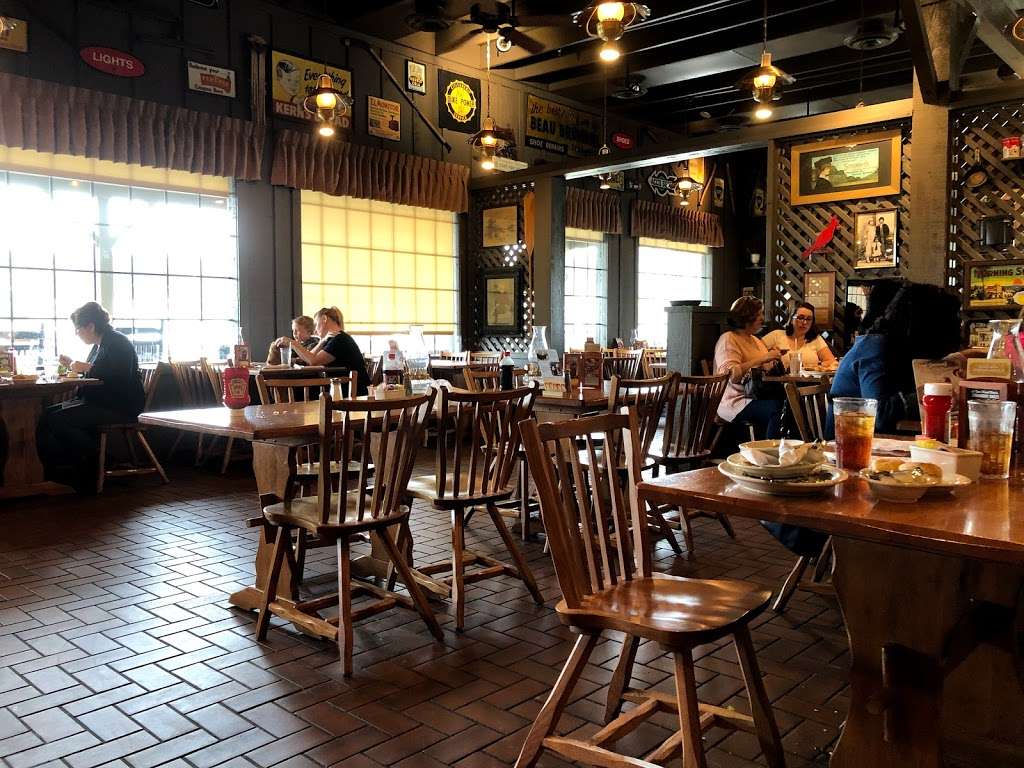 Cracker Barrel Old Country Store | 24400 Eastex Fwy, Kingwood, TX 77339, USA | Phone: (281) 358-0166