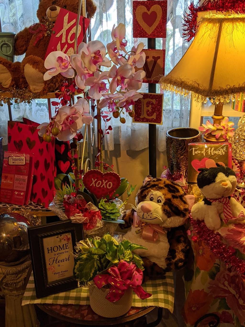 Flowers For You | 10455 Hole Ave, Riverside, CA 92505, USA | Phone: (951) 689-2710