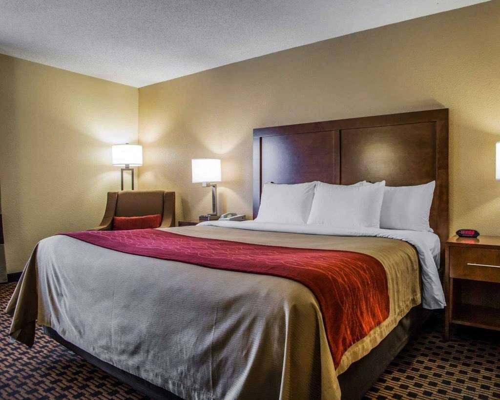 Comfort Inn | 1520 Commerce Ln, Joliet, IL 60431, USA | Phone: (815) 730-1111