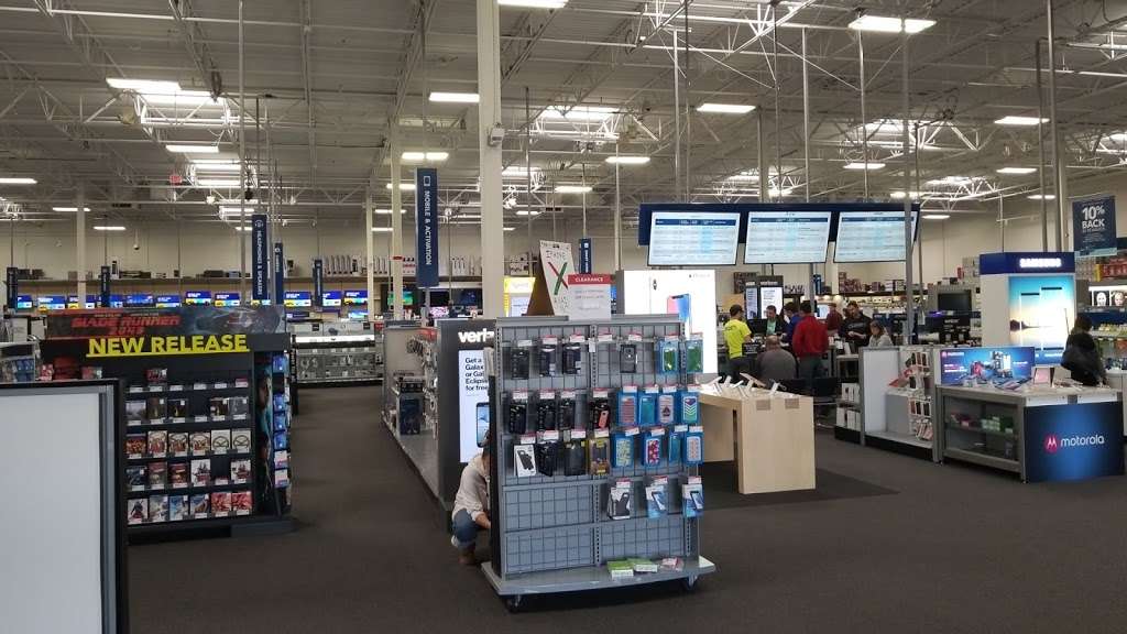 Best Buy | 276 Retail Commons Pkwy, Martinsburg, WV 25403, USA | Phone: (304) 262-5538