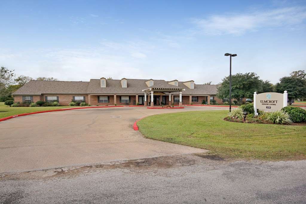 Elmcroft of Wharton | 1930 Briar Ln, Wharton, TX 77488, USA | Phone: (979) 532-5800