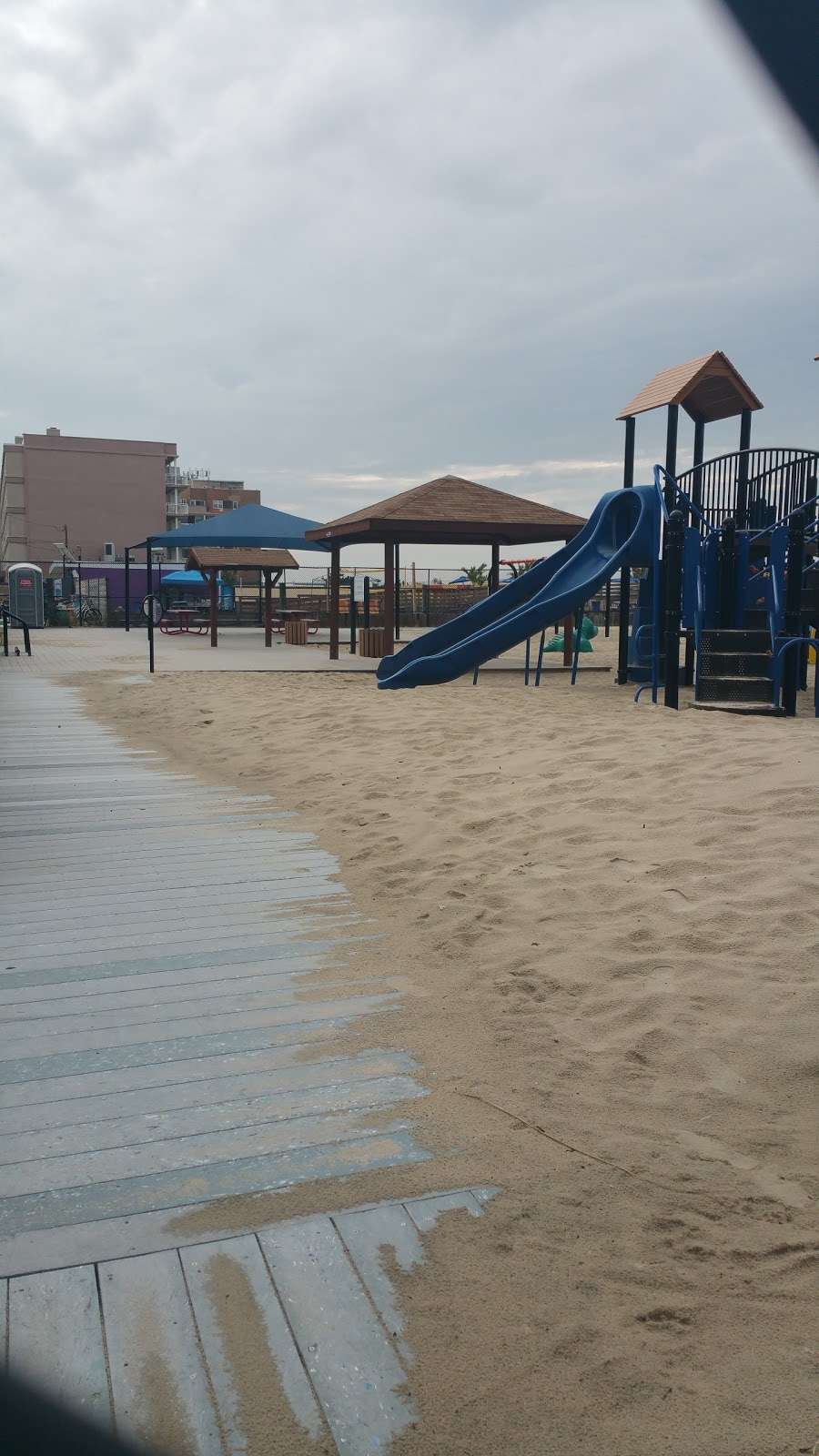 Pacific Playground | Shore Rd, Long Beach, NY 11561 | Phone: (516) 431-1024