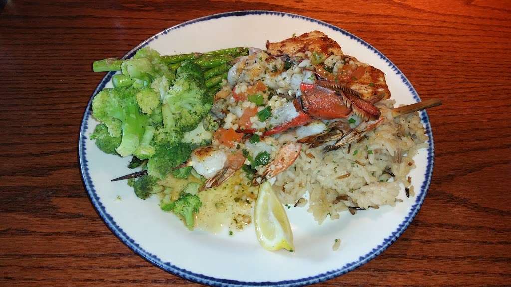 Red Lobster | 11035 Mall Cir, Waldorf, MD 20603 | Phone: (301) 705-7440