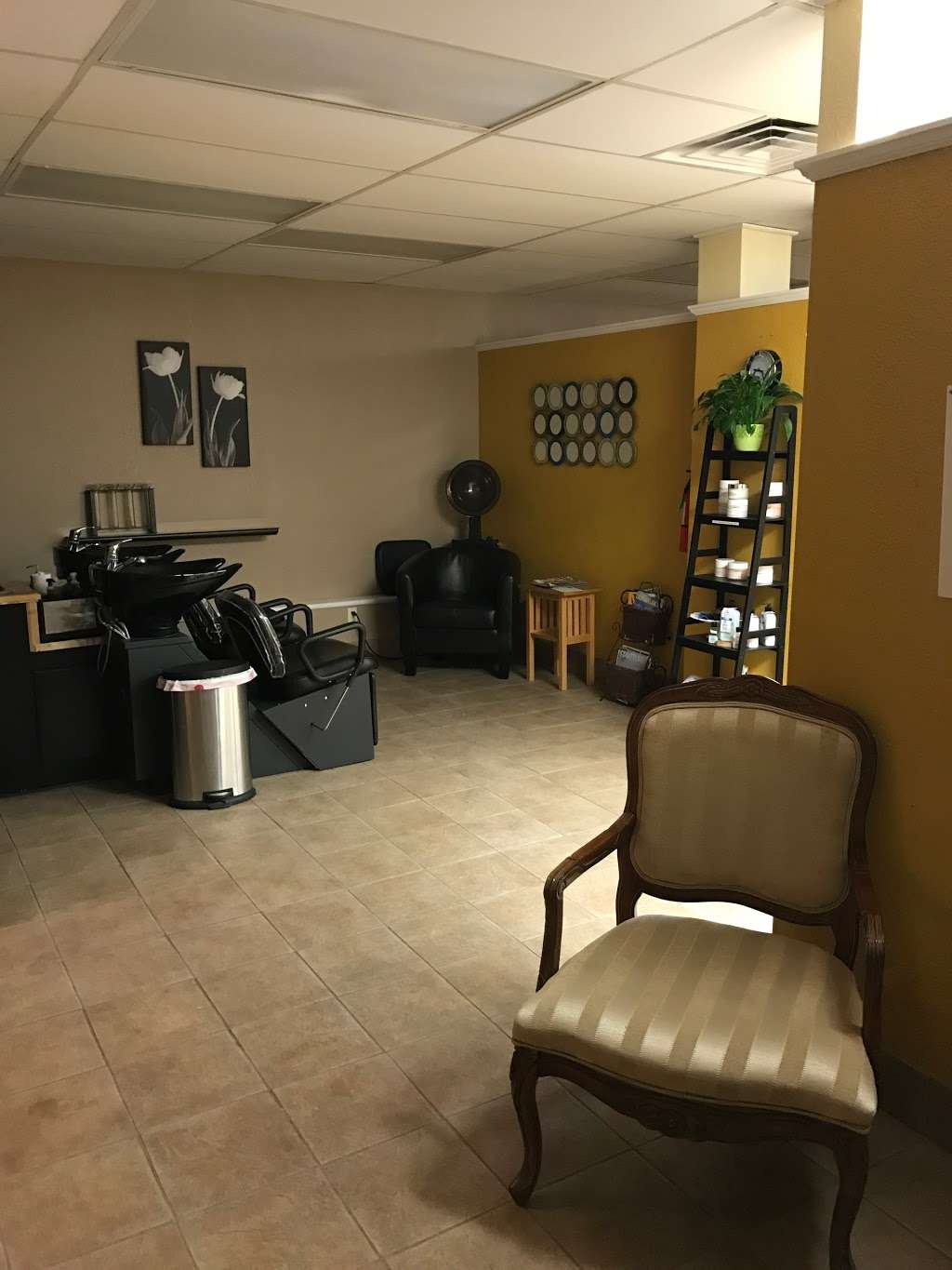 Your Great Escape Hair•Nail & Massage Spa | S42 W31370 WI-83, Genesee Depot, WI 53127, USA | Phone: (414) 397-9764