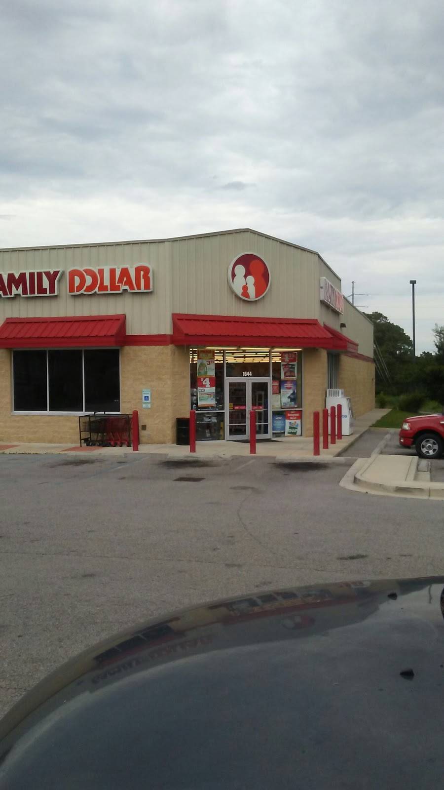 Family Dollar | 1644 Forestdale Blvd, Forestdale, AL 35214, USA | Phone: (205) 725-2050