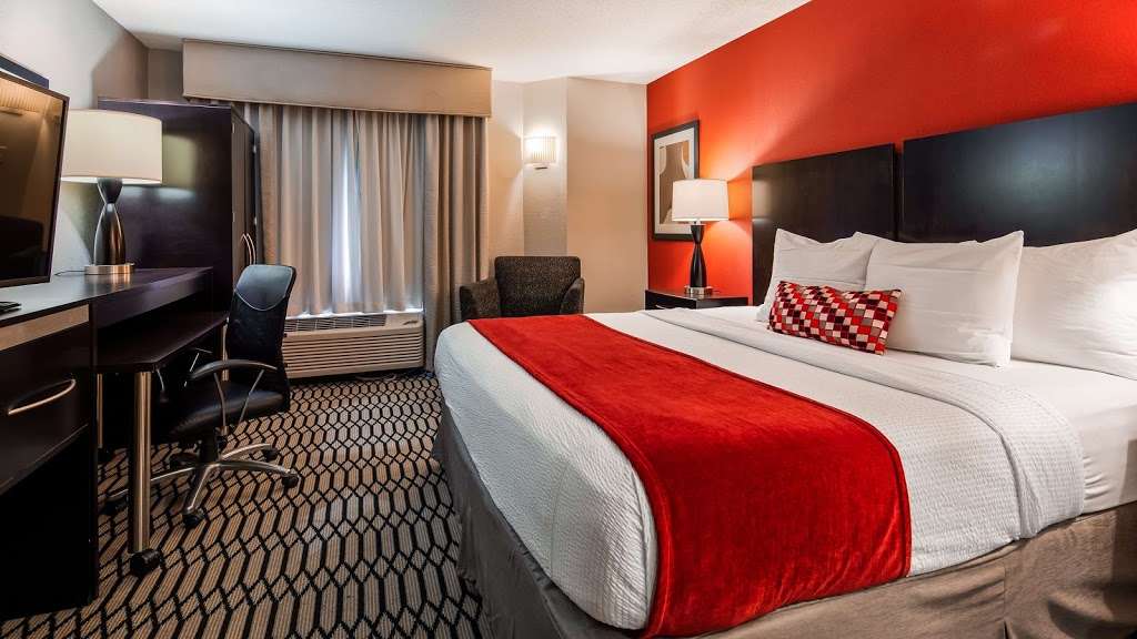 Best Western Plus BWI Airport North Inn & Suites | 6055 Belle Grove Rd, Baltimore, MD 21225 | Phone: (410) 789-7223