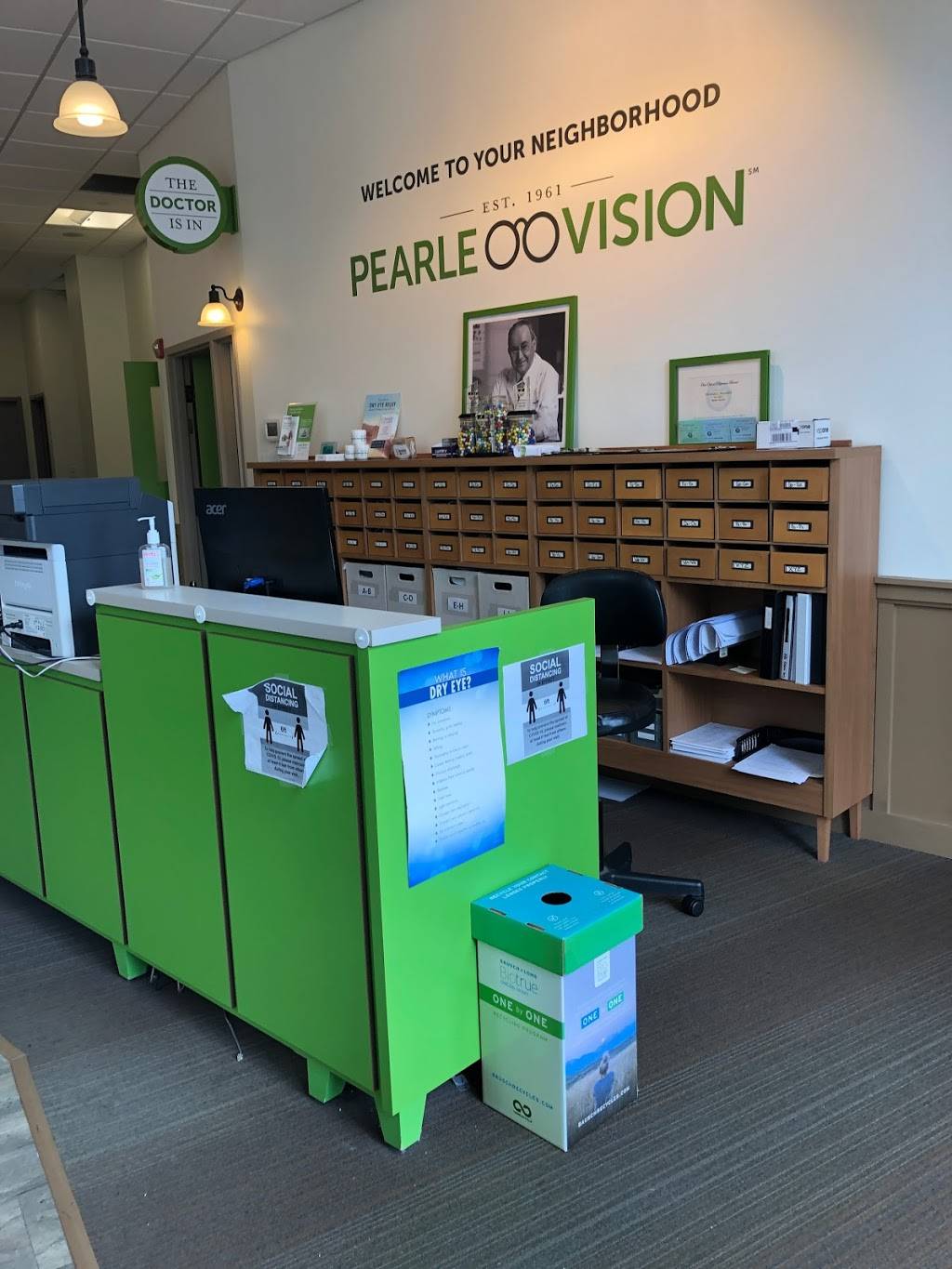 Pearle Vision | 24539 Cedar Rd, Lyndhurst, OH 44124, USA | Phone: (216) 291-0120