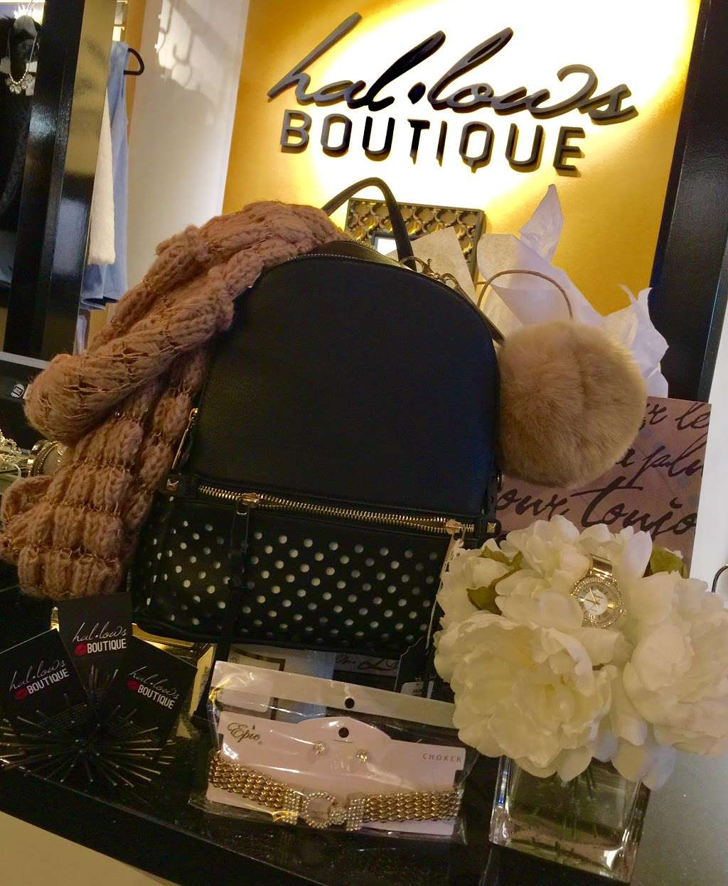 Hallows Boutique | 6830 East Sam Houston Pkwy N #170, Houston, TX 77049 | Phone: (281) 741-4652