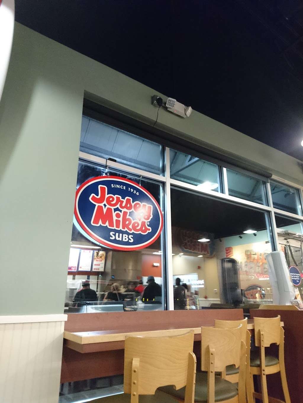 Jersey Mikes Subs | 901 Bayonne Crossing Way, Bayonne, NJ 07002, USA | Phone: (201) 339-1140