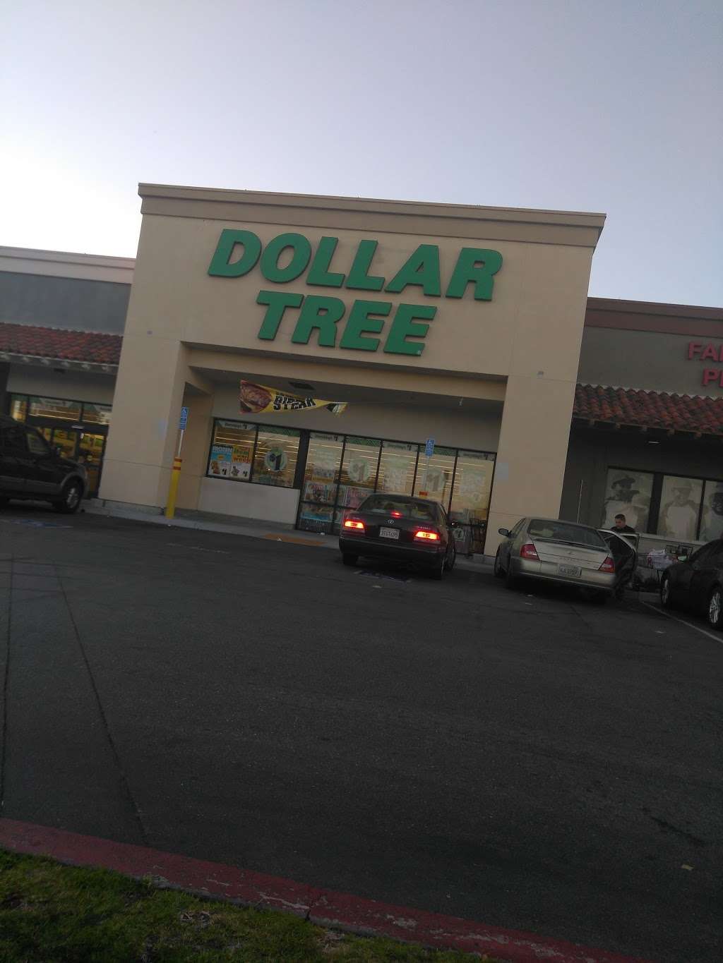 Dollar Tree | 25050 Alessandro Blvd ste a, Moreno Valley, CA 92553, USA | Phone: (951) 242-2315