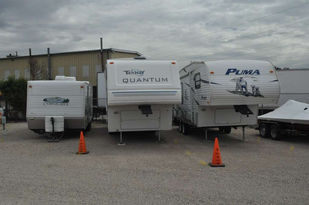 Colorado Signal Company Storage | 3800 E 64th Ave, Commerce City, CO 80022, USA | Phone: (720) 520-6300