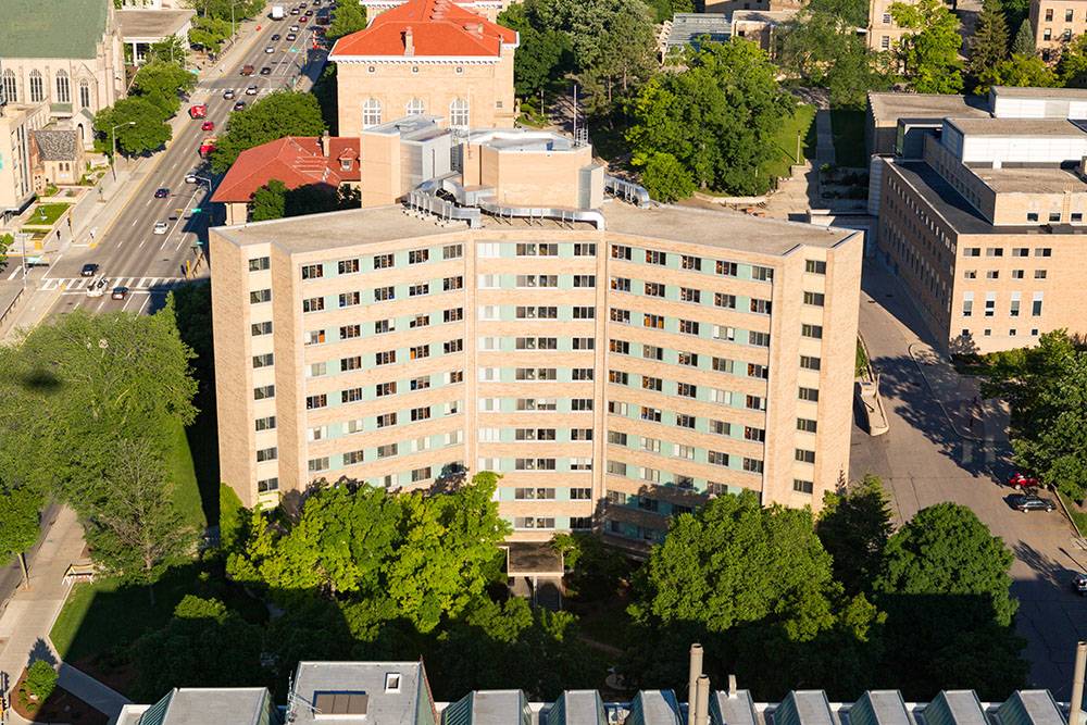 Chadbourne Residence Hall | 420 N Park St, Madison, WI 53706, USA | Phone: (608) 262-2688