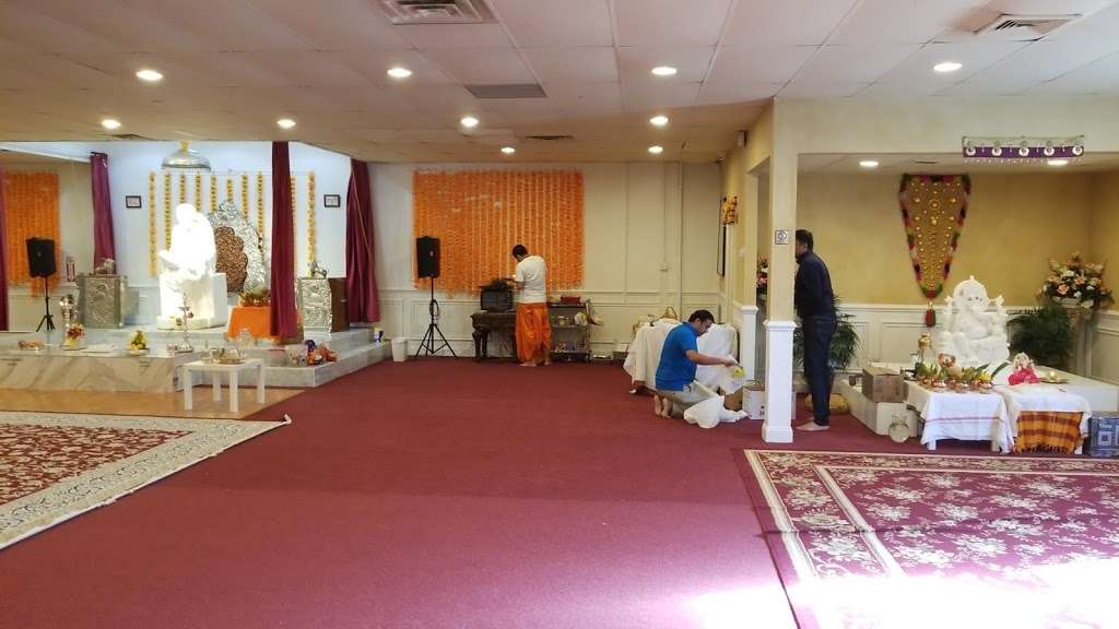 Shri Shirdi Saibaba Temple | 12 Perrine Rd, South Brunswick Township, NJ 08850, USA | Phone: (609) 937-2800