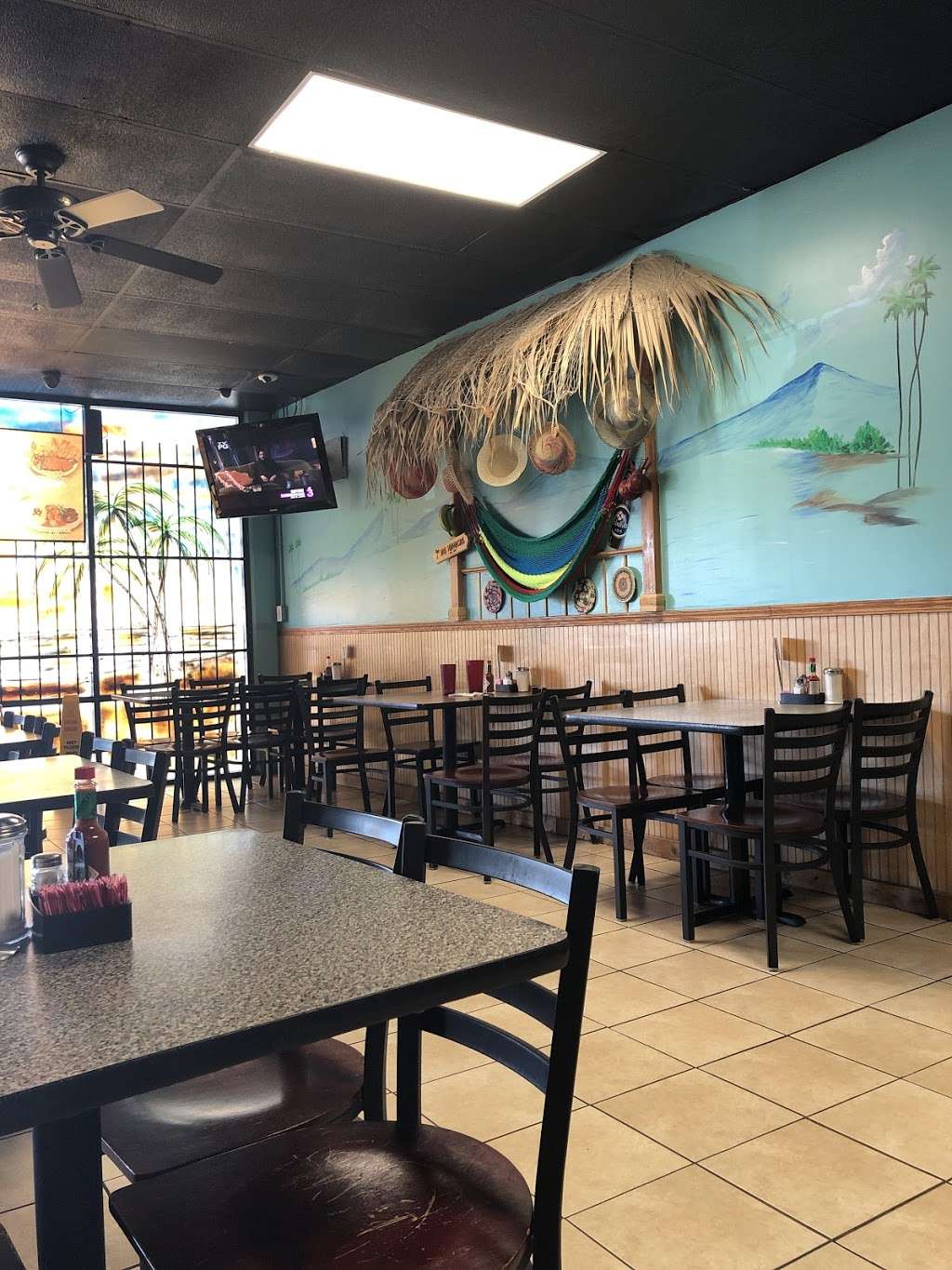 Las Hamacas Honduran Restaurant | 8541 Gulf Fwy, Houston, TX 77017 | Phone: (713) 941-7157