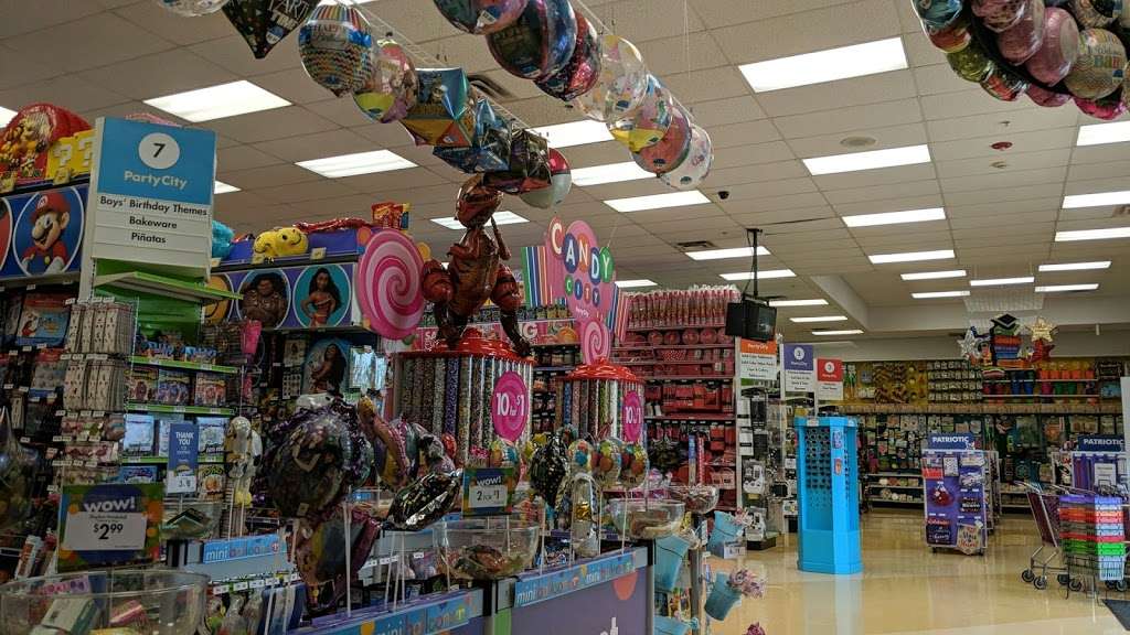 Party City | 180 Marketplace Blvd, Trenton, NJ 08691, USA | Phone: (609) 581-0937