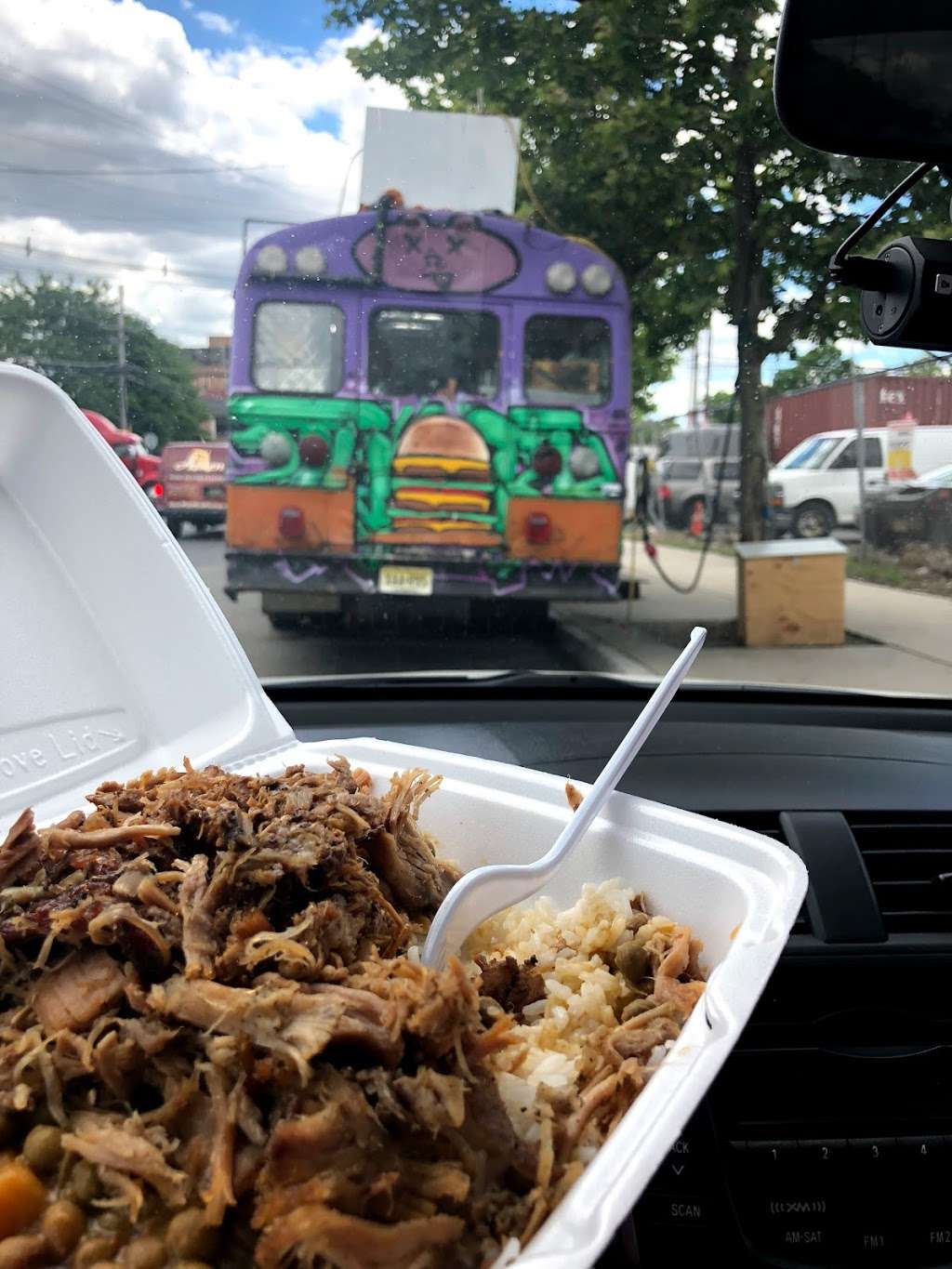 Panchos Lunch Truck | 593-615 Avenue P, Newark, NJ 07105